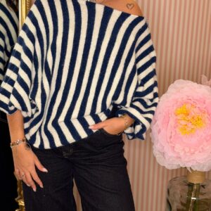 PULL BALLON BLANC ET MARINE